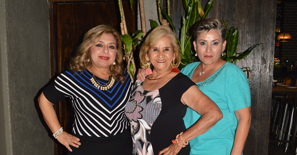 Juanita de Ramírez Celebra cumpleaños con amigas