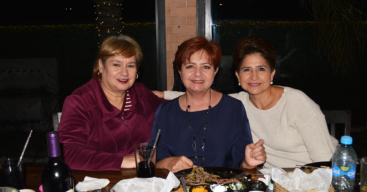Ana Carmina celebra su cumpleaños con amigas