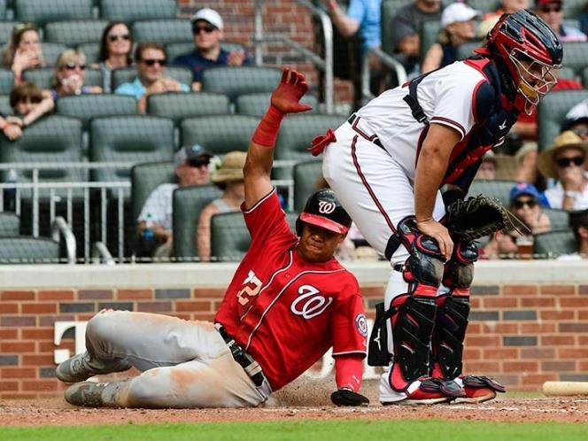 Juan Soto, el más joven en ‘robarse’ tres bases.