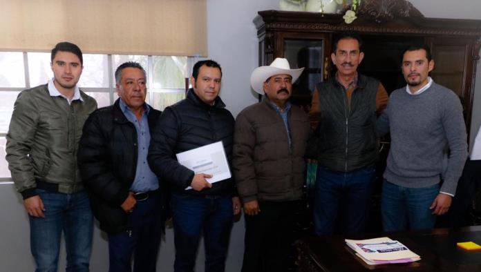 Atiende alcalde Sergio Zenón al nuevo Sub-Gerente operativo de Diconsa