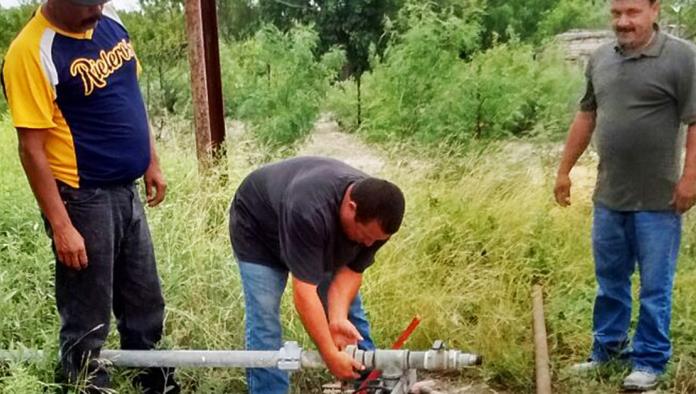 Mejoran abasto de agua en Ejido Charcos
