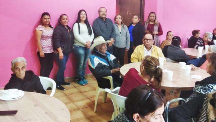 Realizan primera reunión de adultos mayores en DIF Municipal de Villa Unión