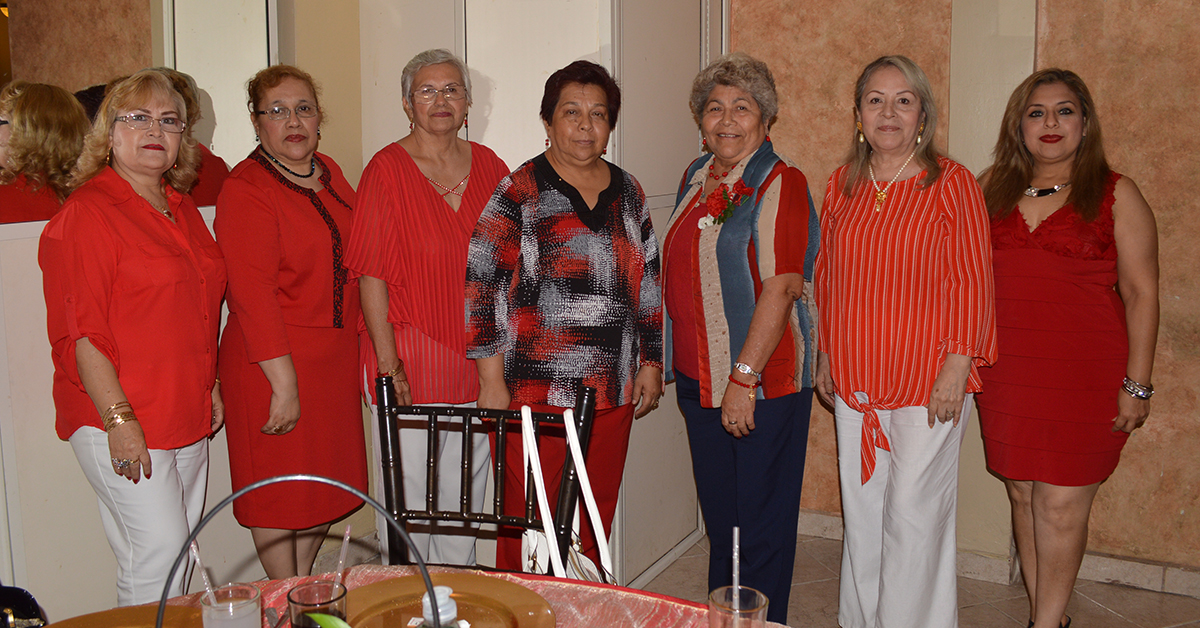 El Club de Damas Amistad Festeja el Día de las Madres