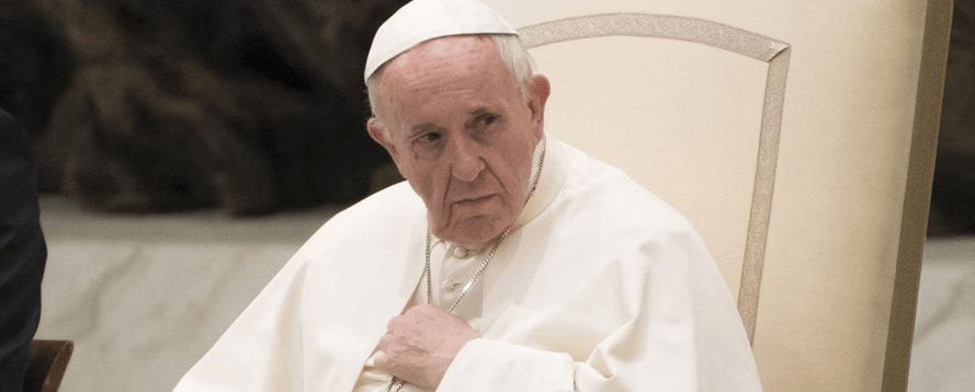 Aprueba Papa renuncia de 3 obispos chilenos por escándalo de abusos