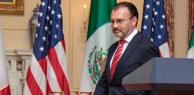México presiona a Trump para frenar separación de familias