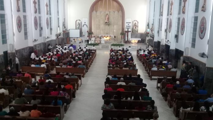 En la Iglesia Sagrado Corazón de Jesús celebran XV  años de Diócesis de P. Negras