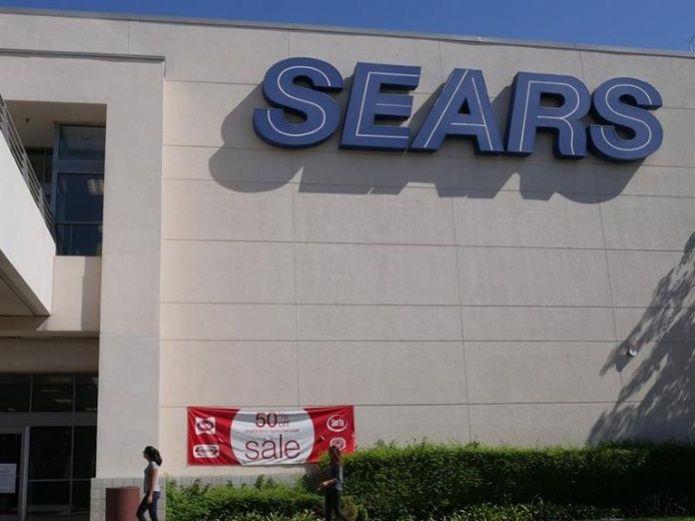 Sears se declara en quiebra; cerrará 142 tiendas