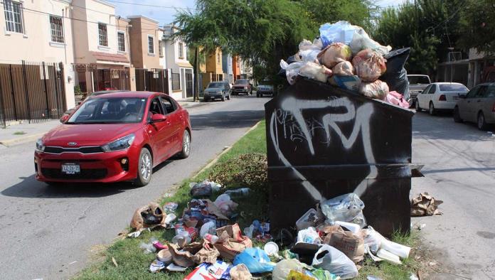 Se desborda basura en la Colonia Miravalle