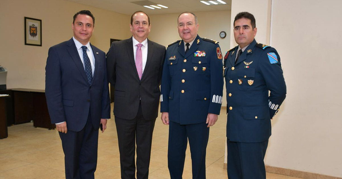 Exhorta Bres Garza trabajar con honradez