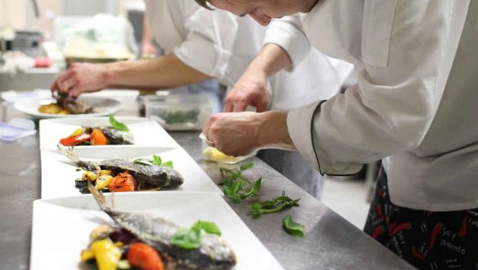Buscan espacio para chef locales a modo de prácticas
