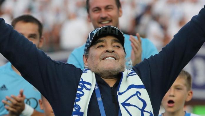 Para Maradona en Argentina deben darle aire, respiro a Messi