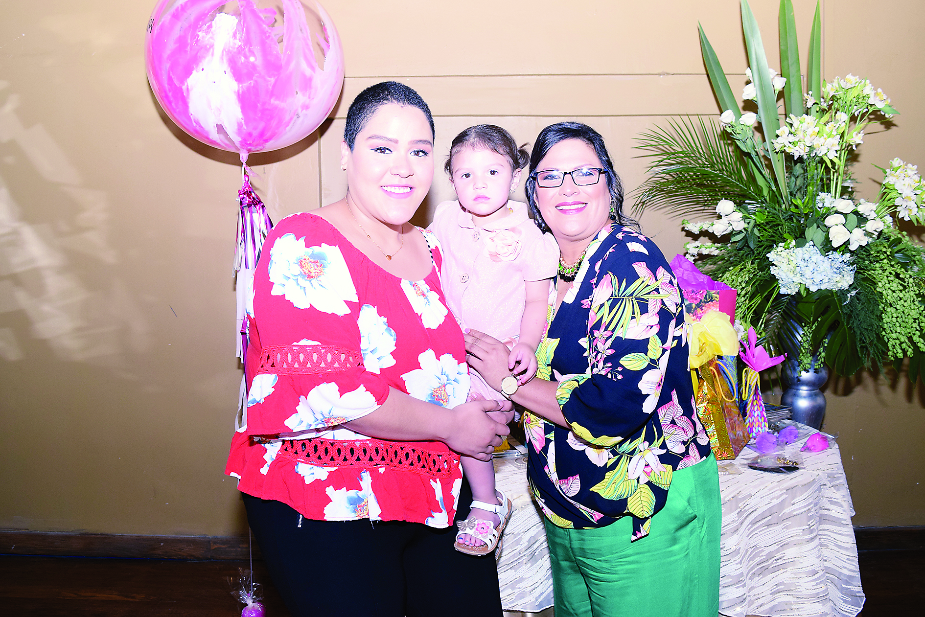 Minerva González ¡Gran cumpleaños en familia!