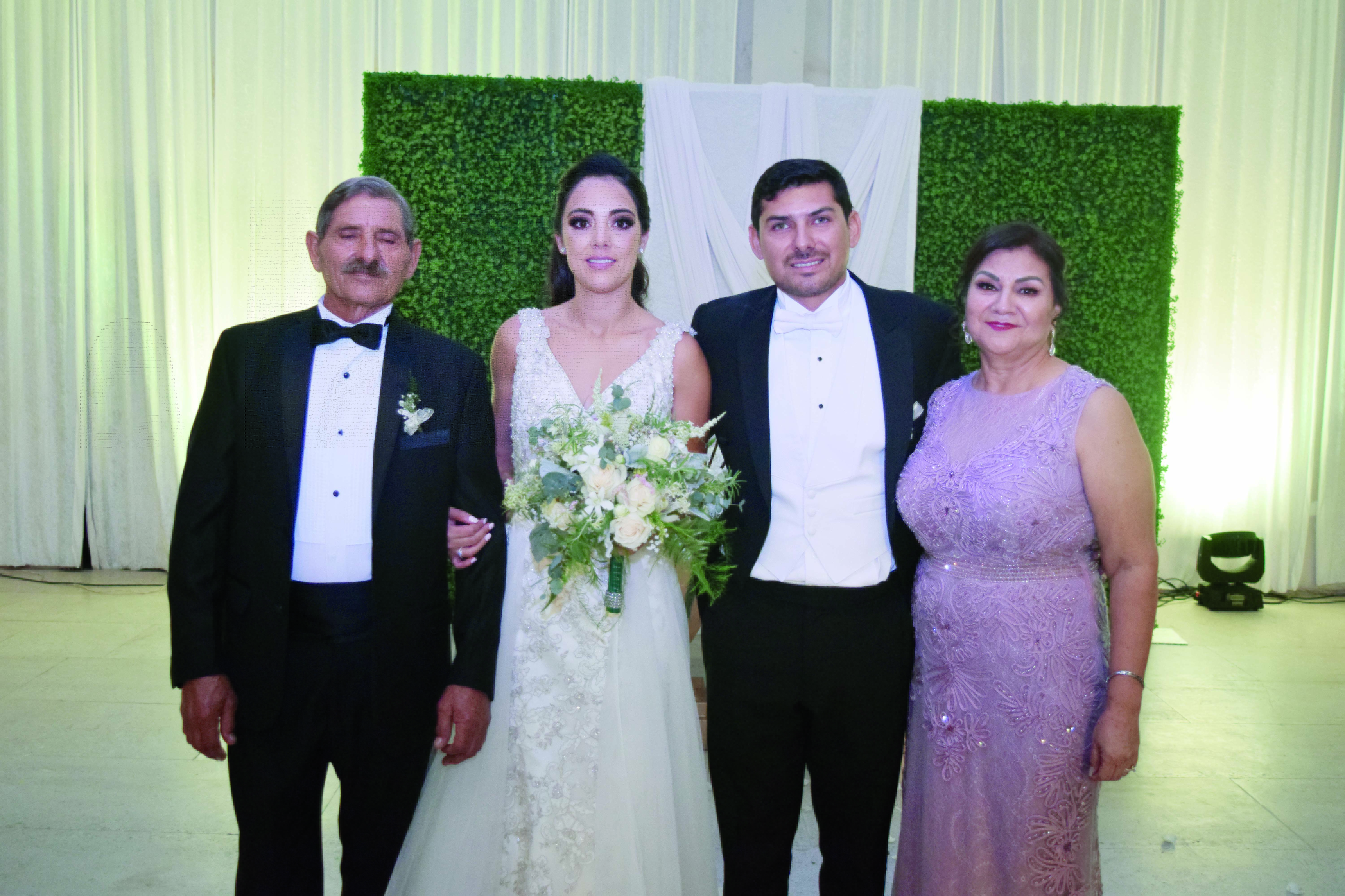 Gaby & Mario unen sus vidas en matrimonio