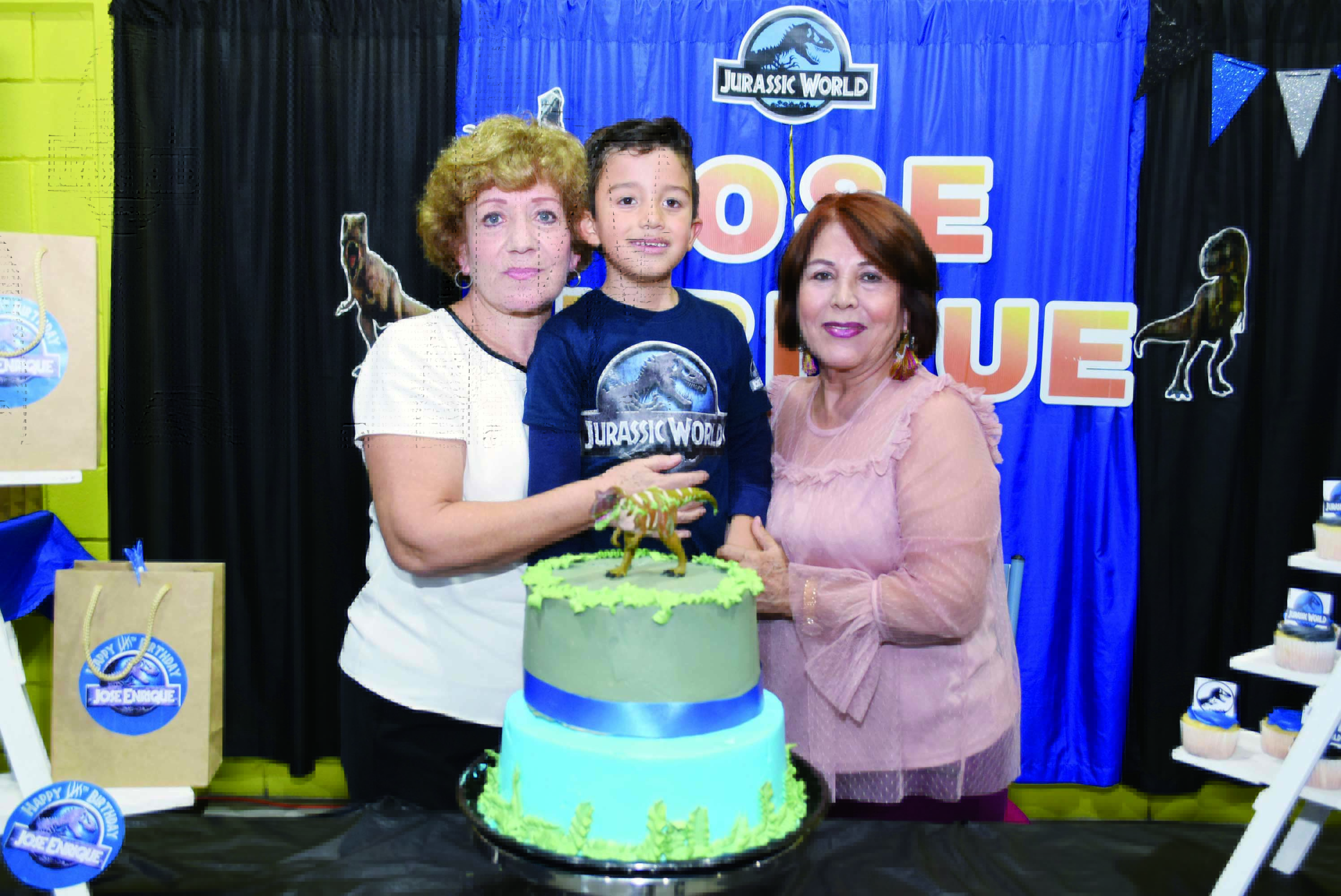 José Enrique festeja sus siete años con gran fiesta
