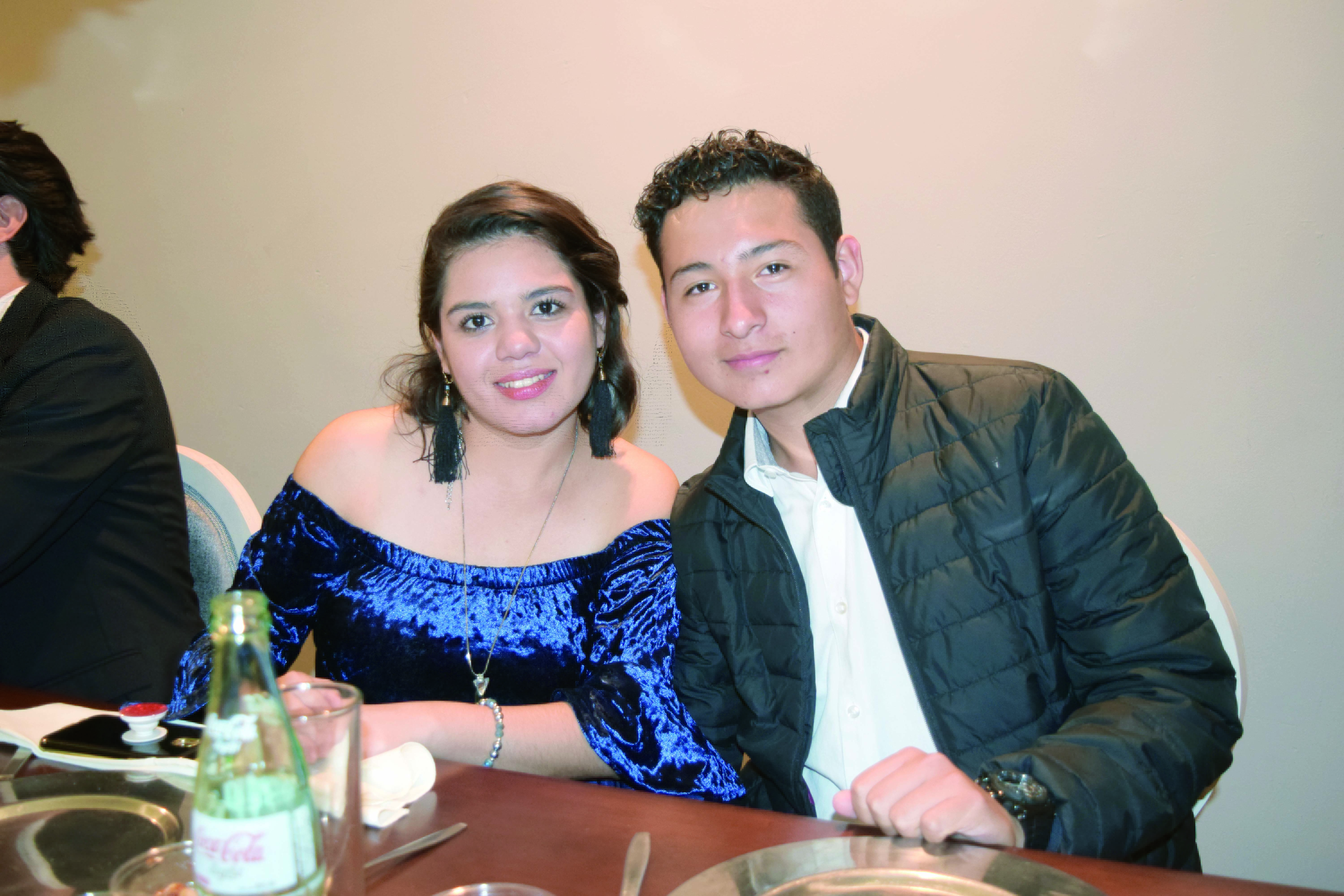 Lorelia & Juan celebran sus bodas de plata