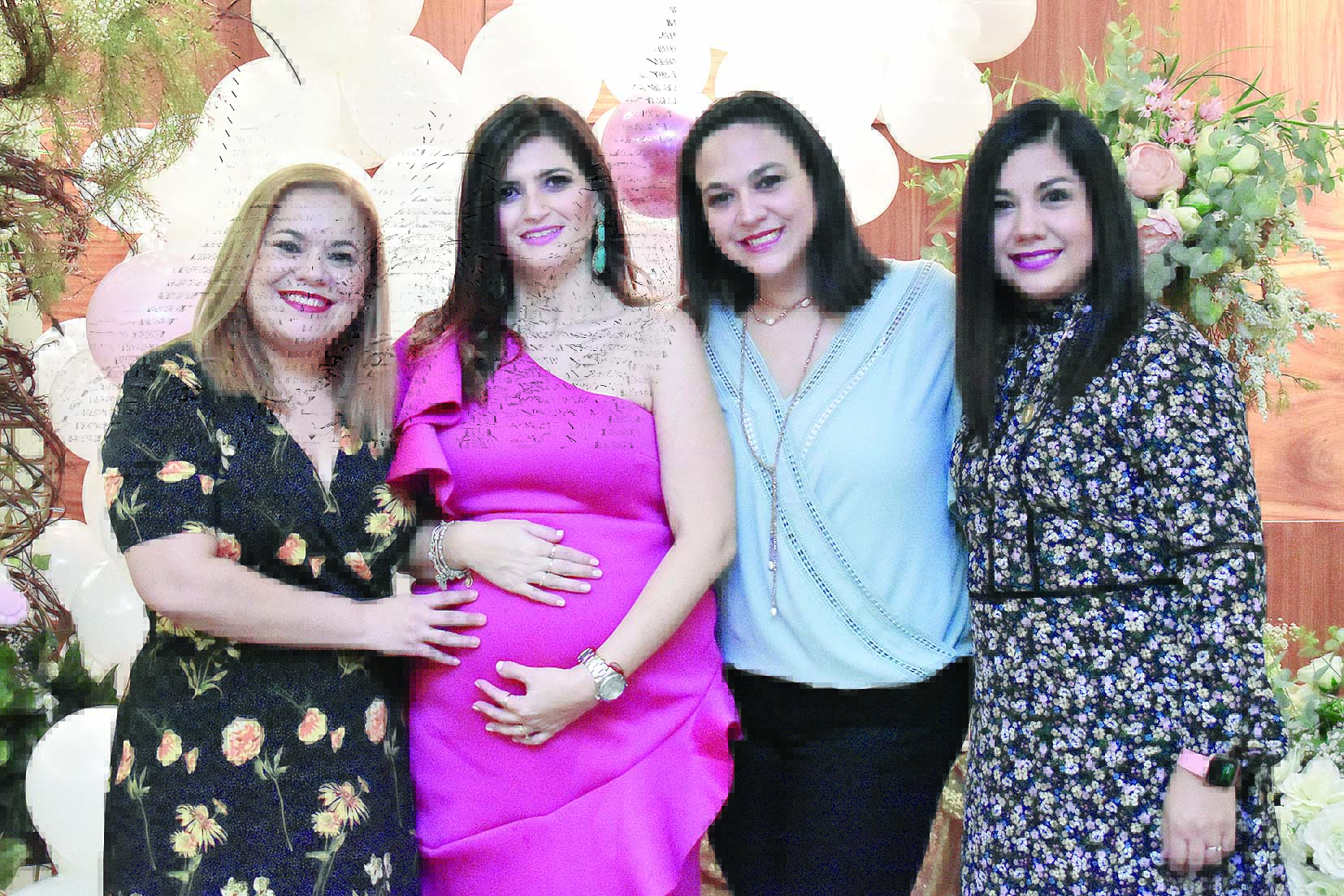 Nubia Yolanda recibe emotivo baby shower