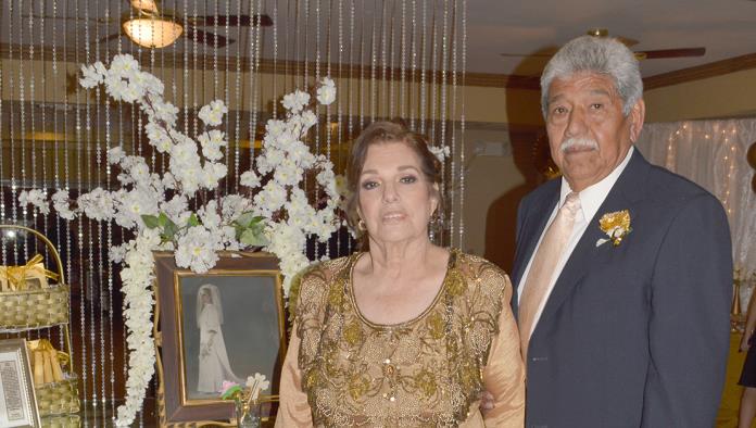 Guillermo y Graciela celebran sus Bodas de Oro