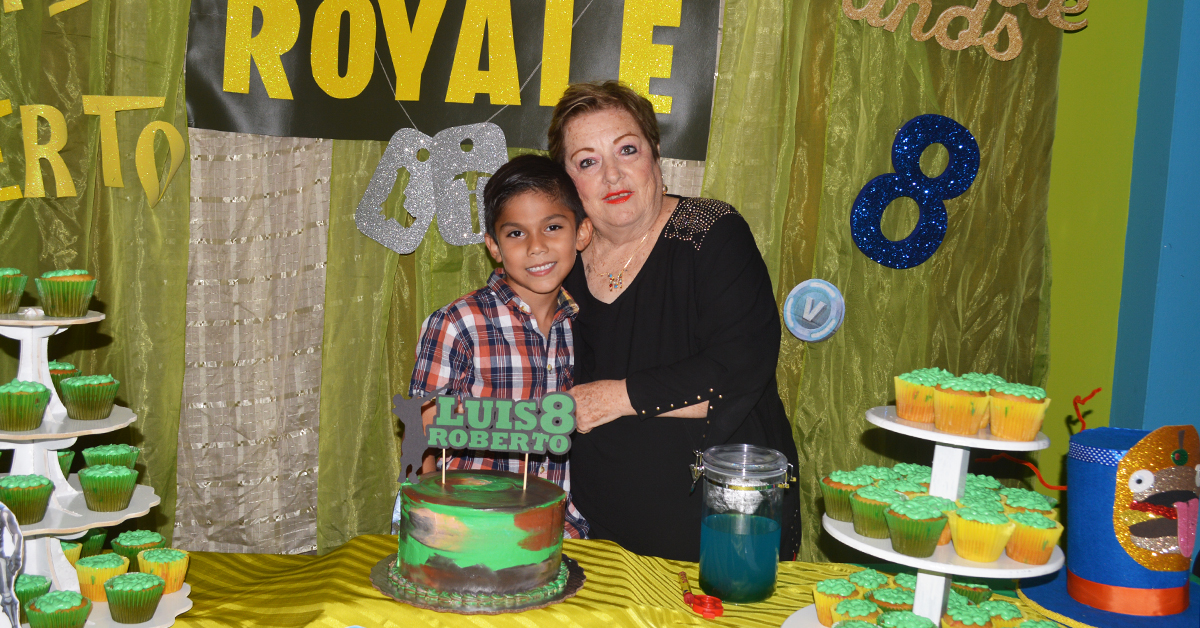 Luis Roberto Martínez González Celebra feliz 8 años