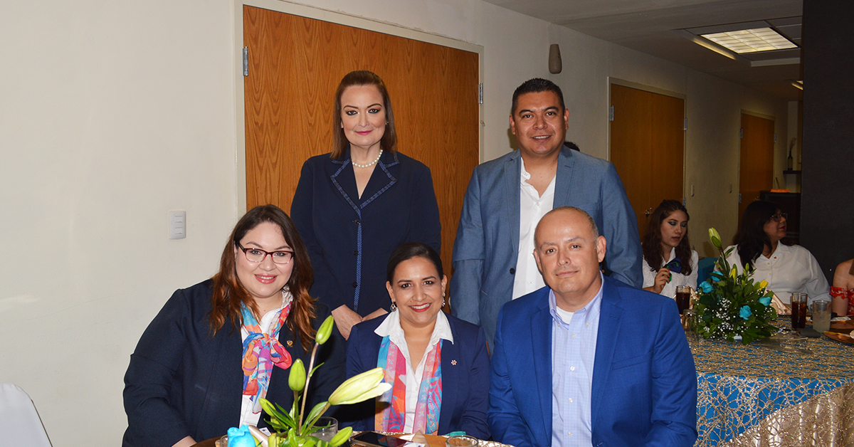 Club Rotario Empresarial Piedras Negras realizan cambio de mesa directiva