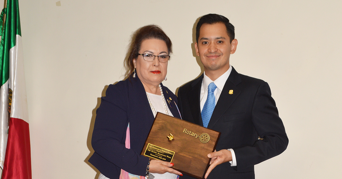 Club Rotario Empresarial Piedras Negras realizan cambio de mesa directiva