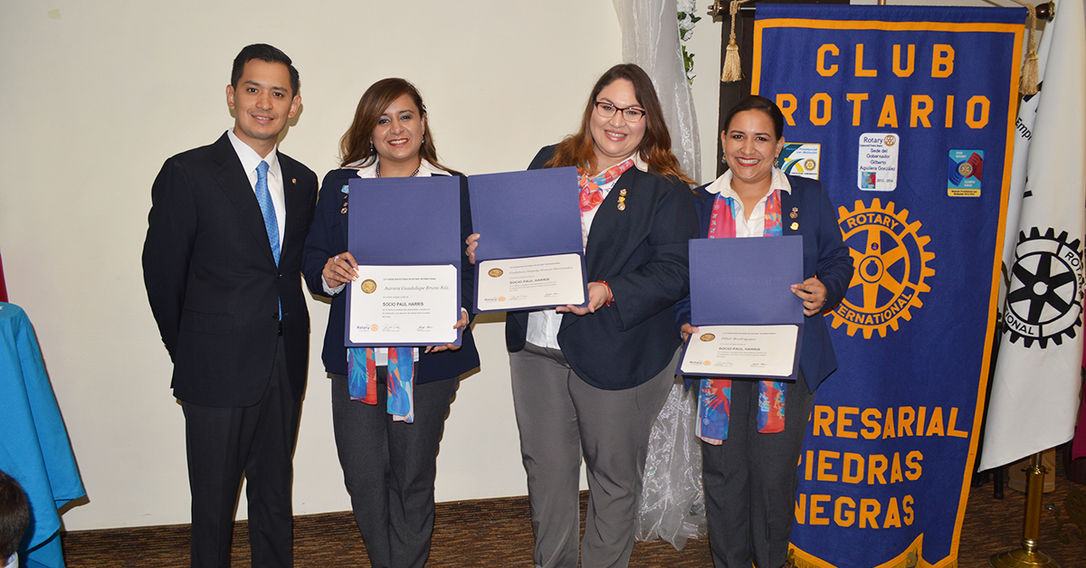 Club Rotario Empresarial Piedras Negras realizan cambio de mesa directiva