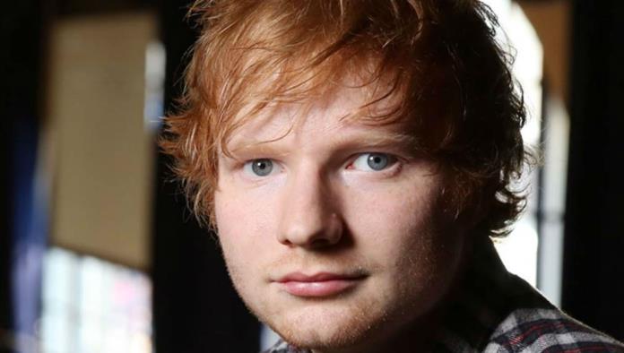 Ed Sheeran anuncia casamiento