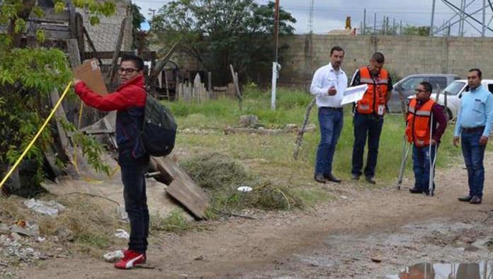 Personal de SEDATU y Desarrollo Social Municipal recorren polígonos de Acuña
