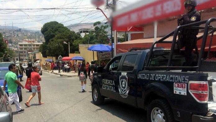Frente a sus hijos, matan a esposo de funcionaria en Guerrero
