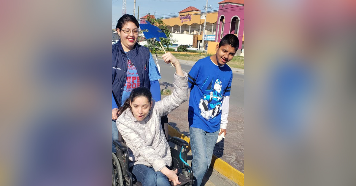 Centro de Atención Múltiple número 23 y 34 realiza caminata por el Día del Autismo