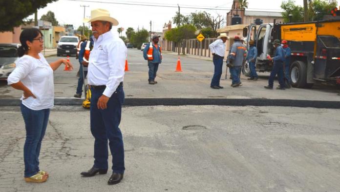 Colocan reductores en la calle Progreso