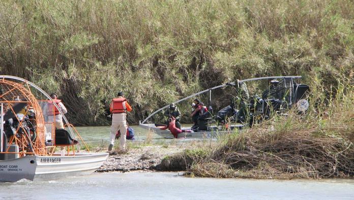 Rescatan en Piedras Negras a ocho niños migrantes que cruzaban el Río Bravo