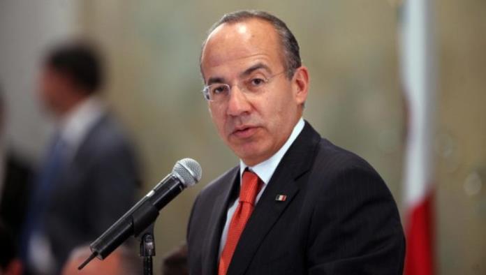 Felipe Calderón considera crear un nuevo partido si Gómez Morín no dirige el PAN