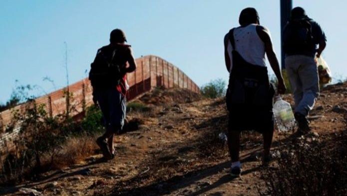 Niños migrantes con padres deportados pueden ser adoptados en EU