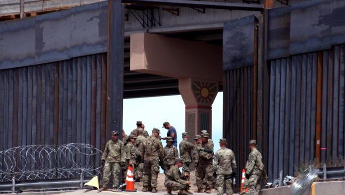 Trump podría enviar más militares a la frontera con México