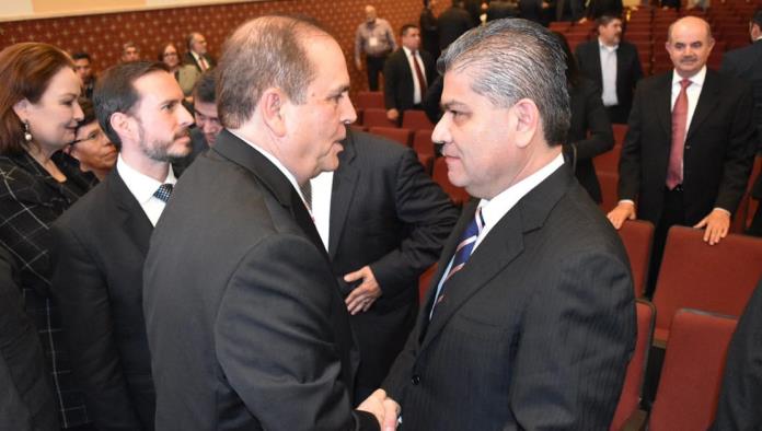 Ofrece el gobernador total apoyo a Claudio Bres