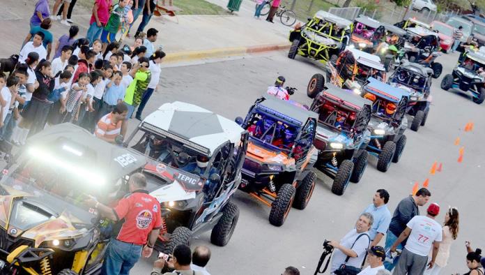 250 pilotos para el rally en Piedras Negras