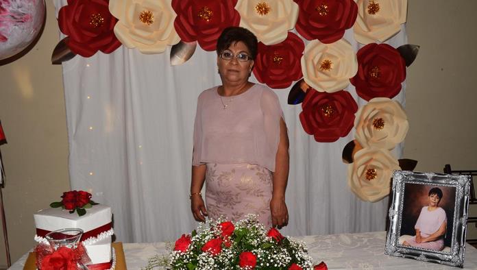 Juanita Ávalos Festeja 60 años