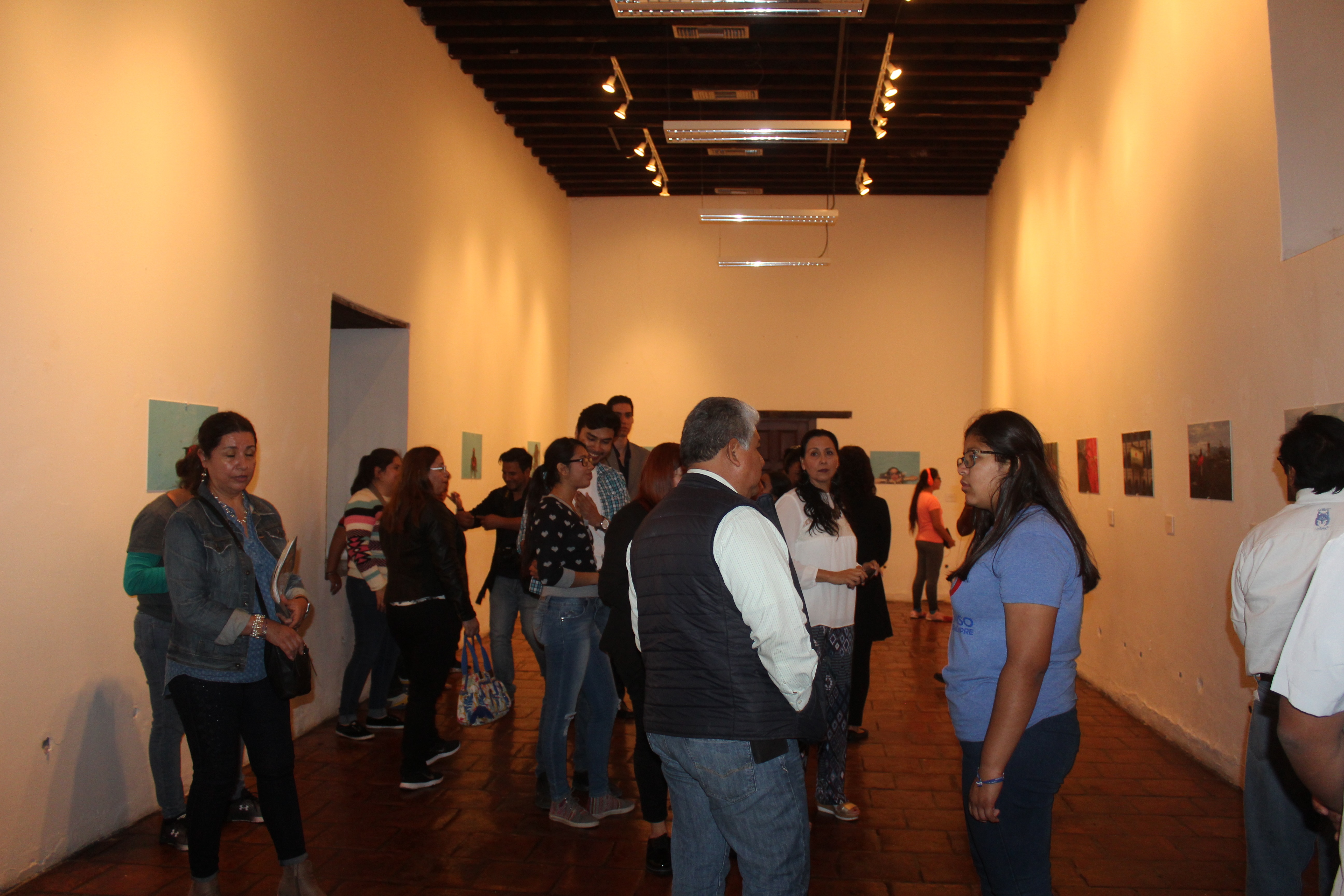 Inauguran exposición de fotografía WoWo En el Coahuila y Texas