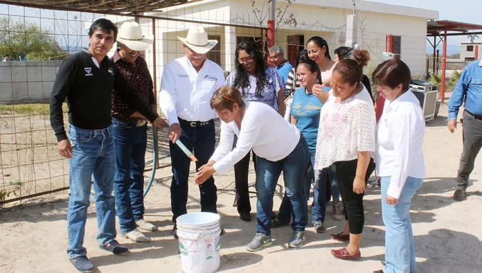 Amplían red de  agua en La Cruz