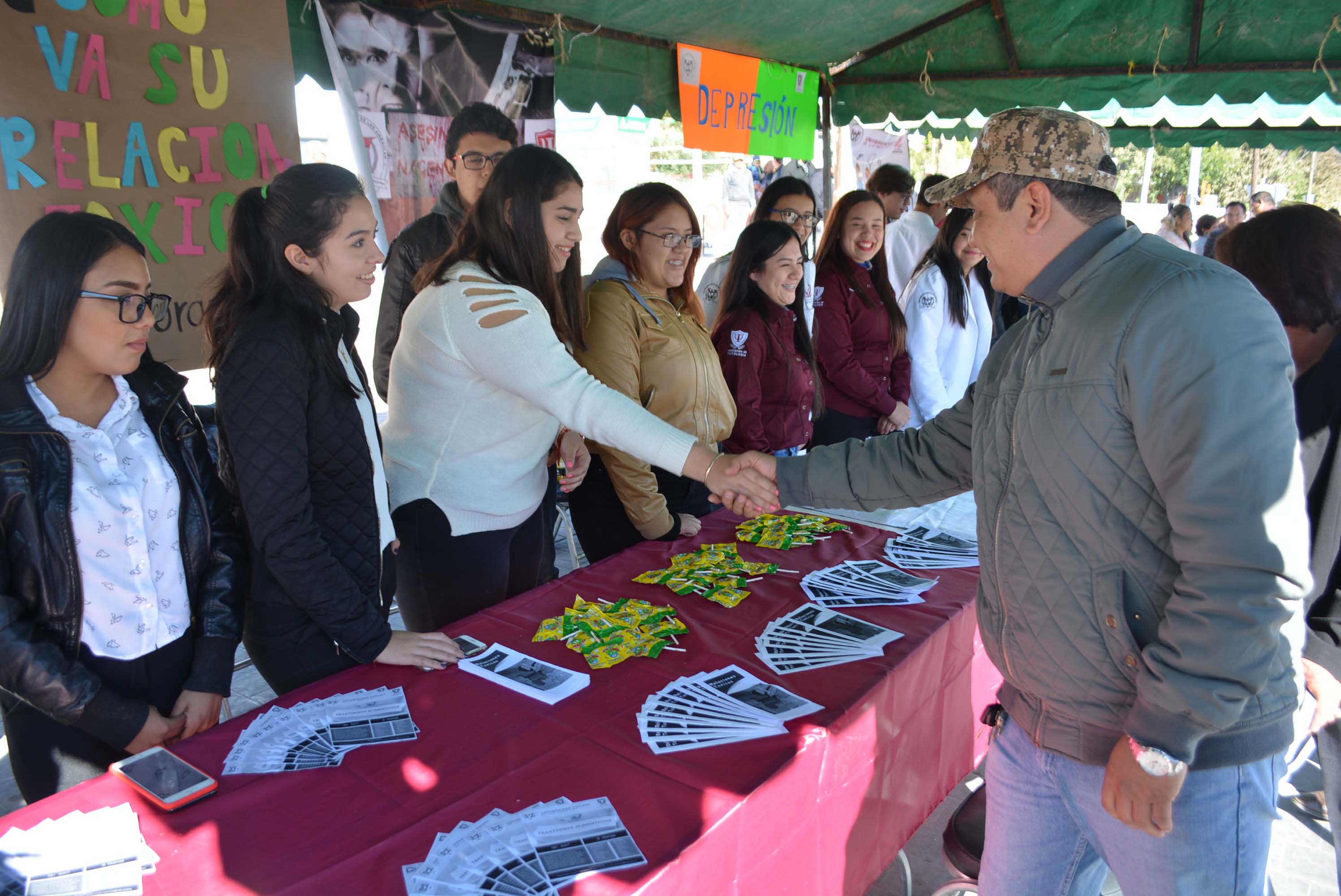 Celebran Feria de Salud en Castaños