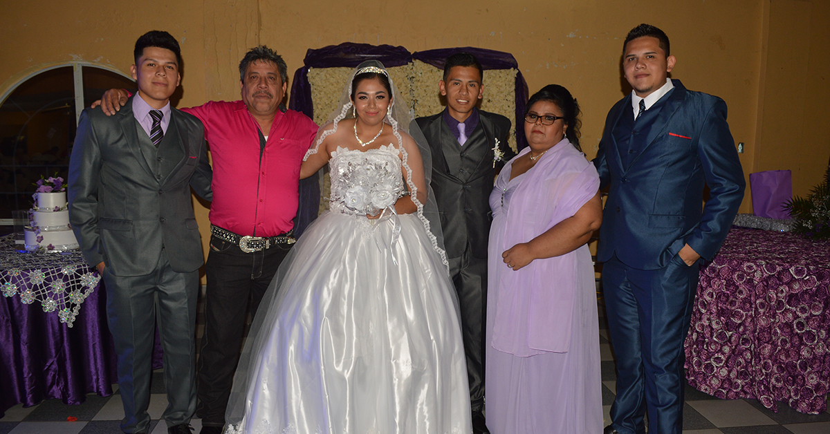 Yesenia Villagómez y Carlos Ríos Se unen en feliz matrimonio