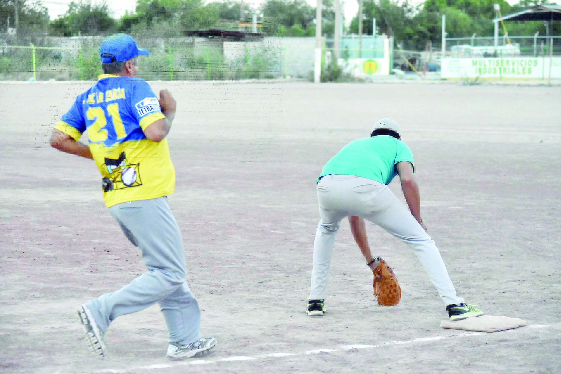 Softbol Municipal Yonke empareja la serie