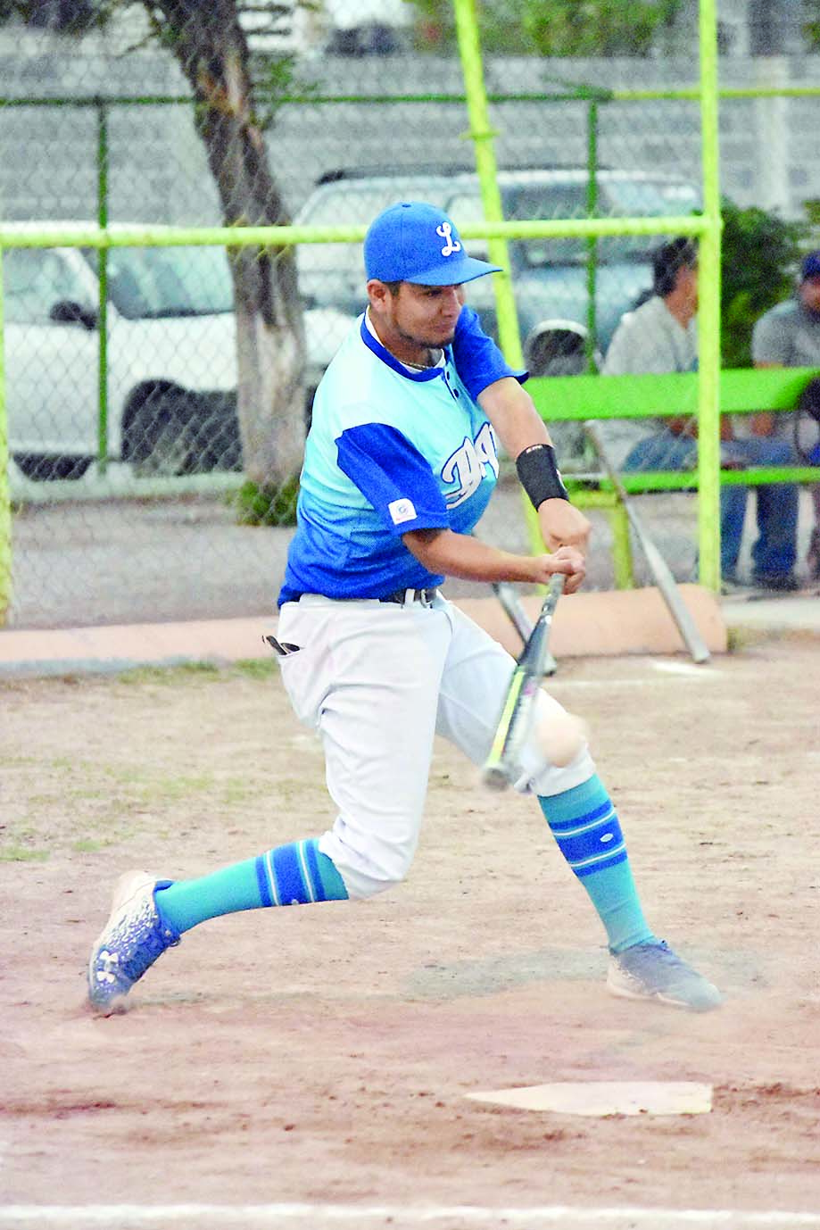 Softbol Municipal Yonke empareja la serie