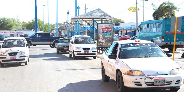 50 por ciento de los taxistas ha acudido a verificación vehicular