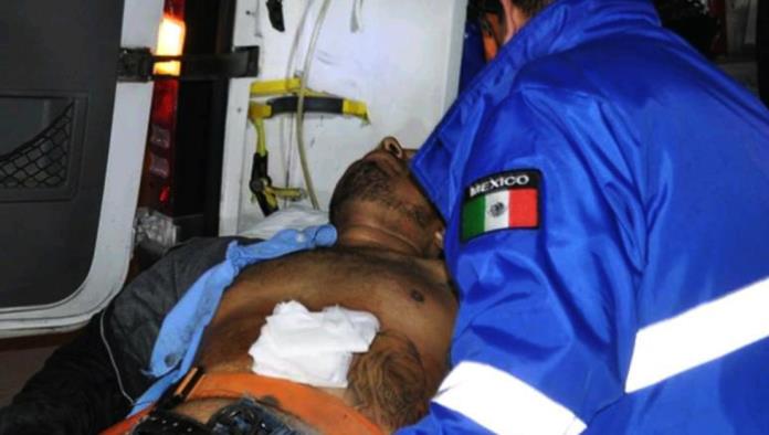 Muere baleado por policía en Los Montes