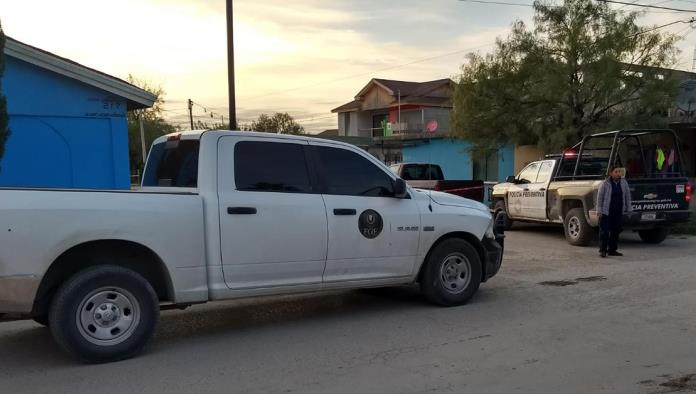 Sujeto con antecedentes roba en domicilio