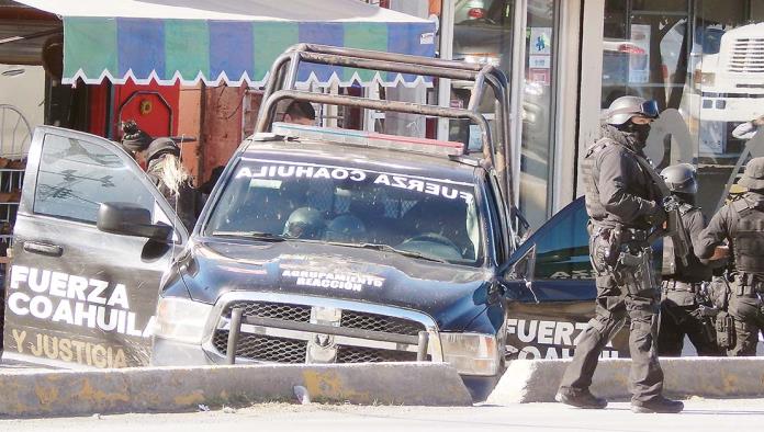 Chocan patrullas de Fuerza Coahuila