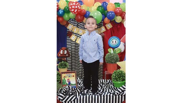 Diego Armando en su fiesta de cinco años