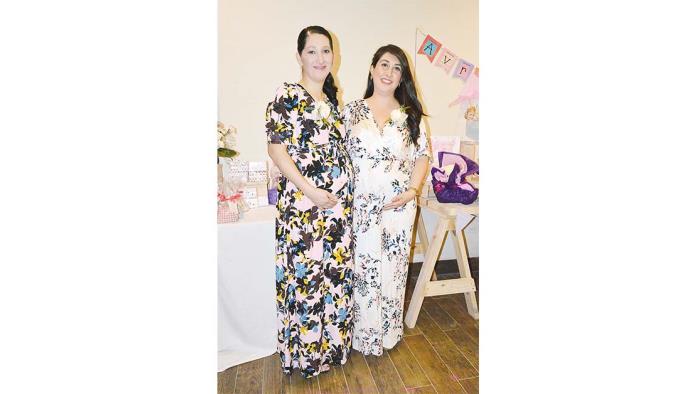 Melissa & Marisol en su baby shower