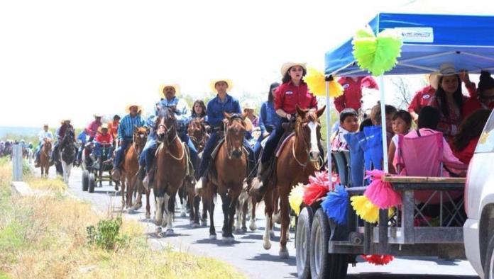 Invita Gladys Ayala a tradicional cabalgata